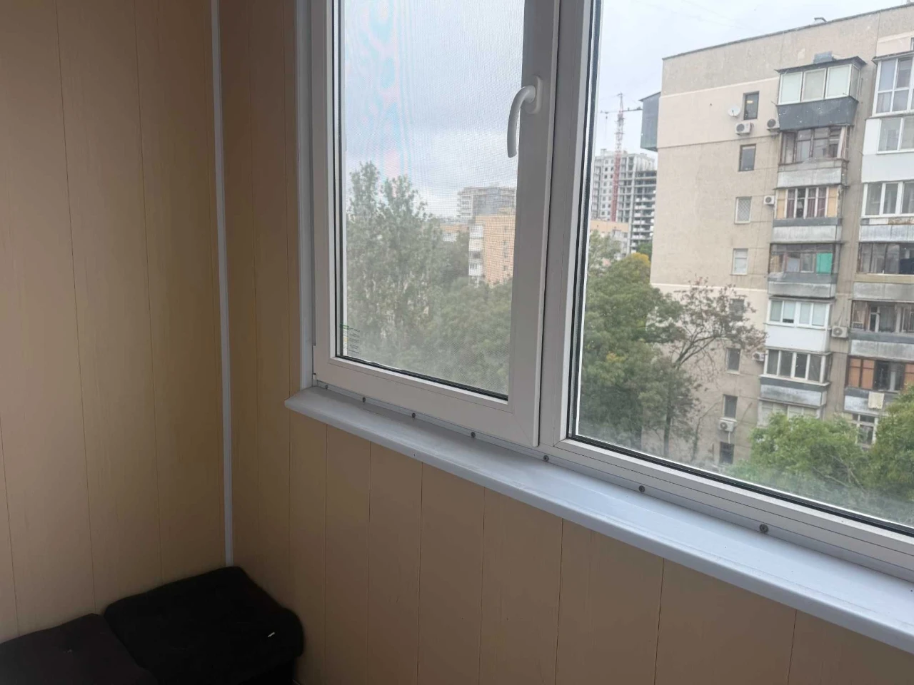 Spacious 3-bedroom apartment on Levnesvogo Street - SUPER PRICE!