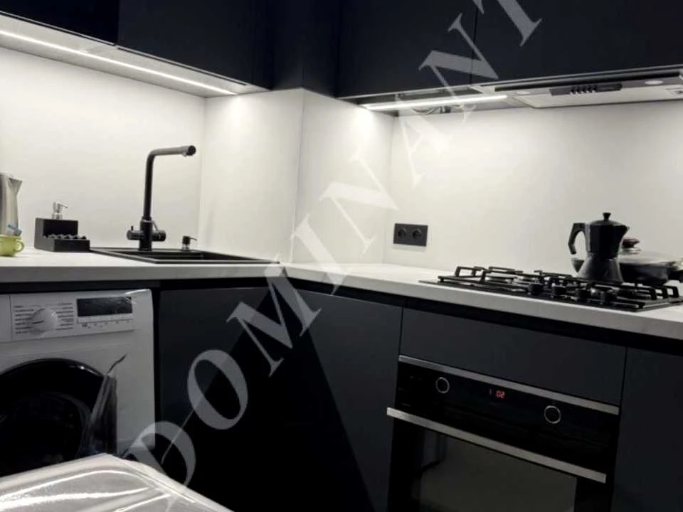 Apartment. Zaporizhye, Zalesnicha Street