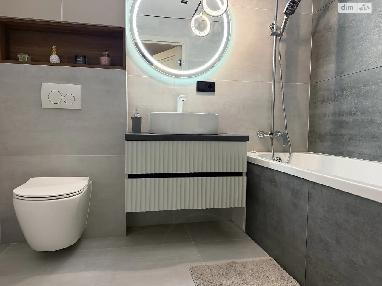 Apartment for Sale – Zamostjansky