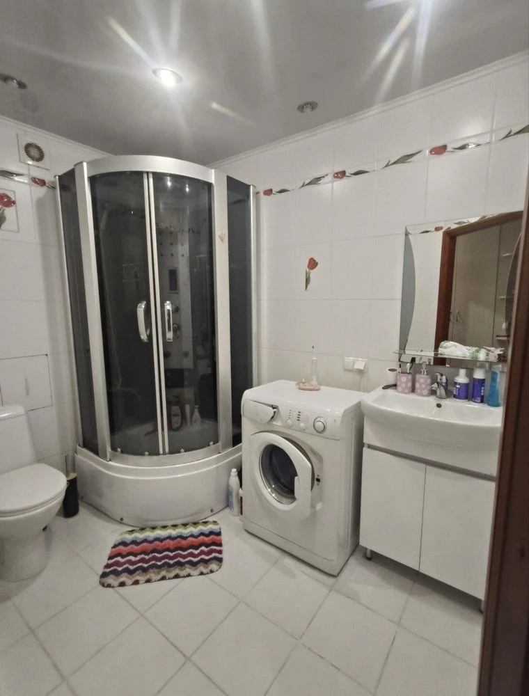 1-bedroom apartment in the center of Zhytomyr, price is negotiable