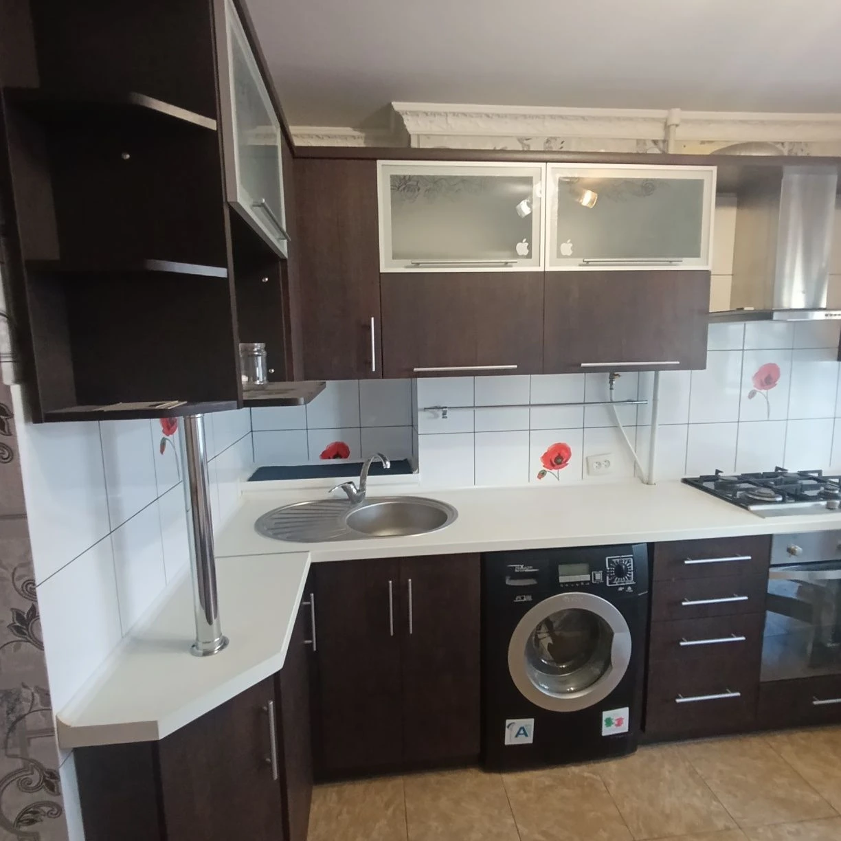 Продаю 1-комнатную квартиру, проспект Корабелов