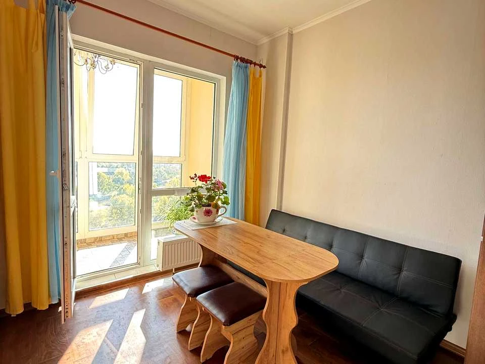 Apartment. Revukogo Street, Kyiv
