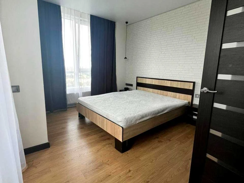 Apartment. Kyiv, Beryestejski Prospect.