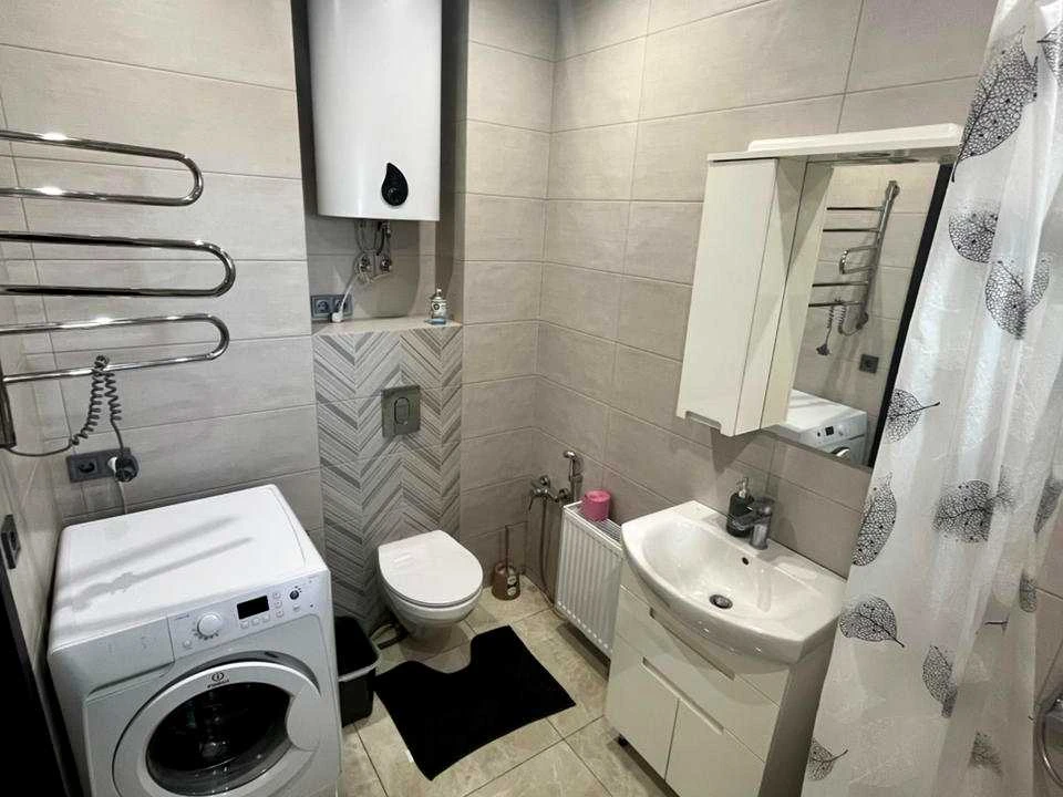 Apartment. Kyiv, Beryestejski Prospect.