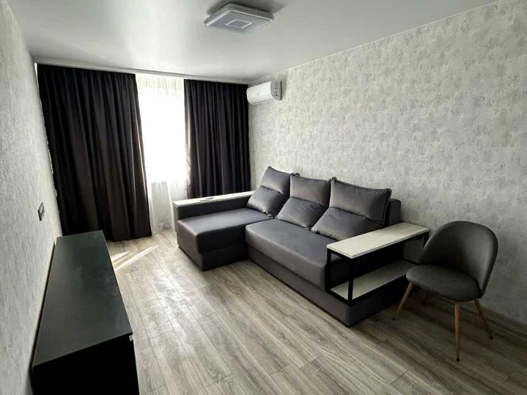 Apartment. Kyiv, Olphonський Prospect