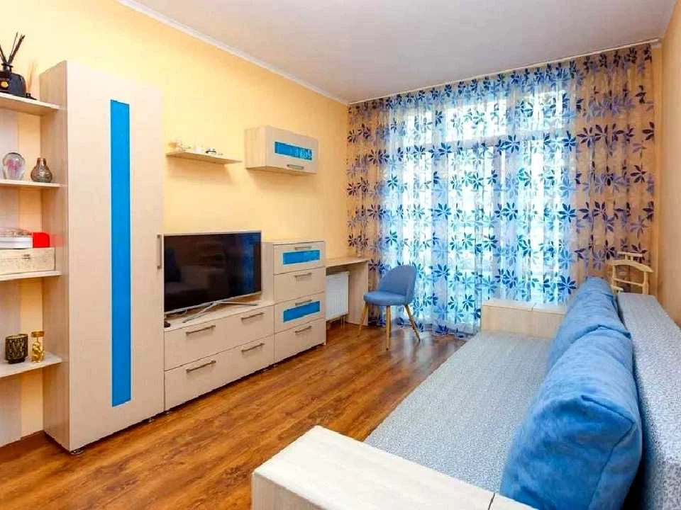 Квартира. Київ, Сім'ї Кульженків вул.