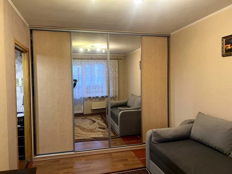 Apartment. Simiretska Street, Borschagivka.