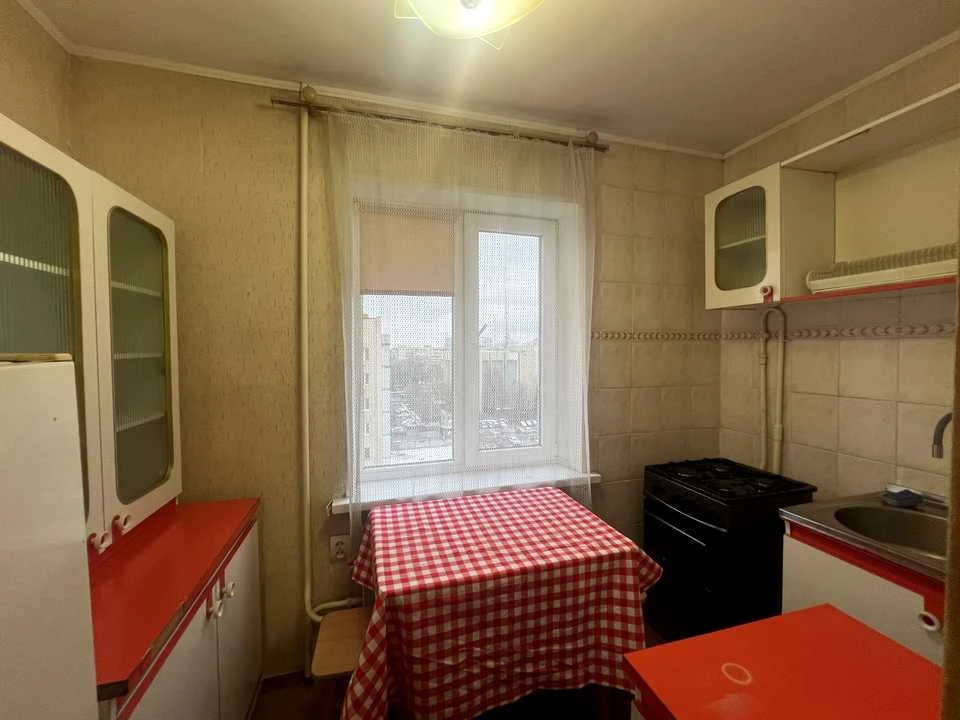 Apartment. Simiretska Street, Borschagivka.