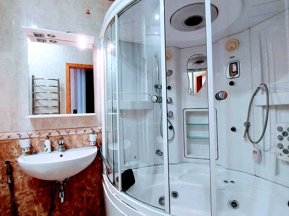 Квартира. Киев, Кловский проезд