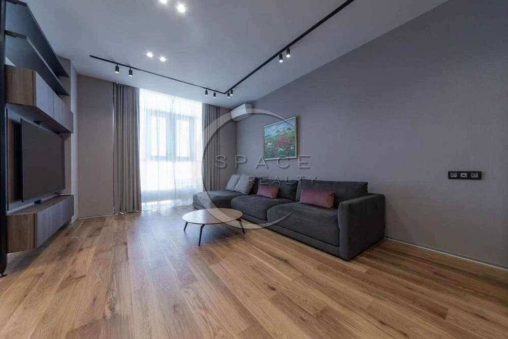 For sale 5-room apartment 204 m2 residential complex Novopecherski Lypky Dra street