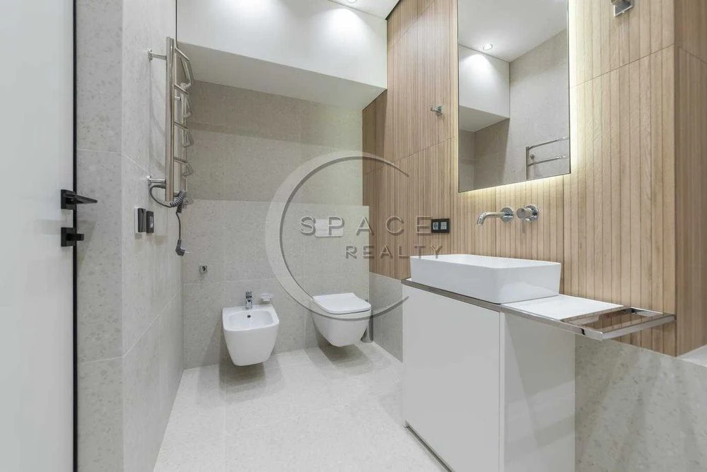 For sale 5-room apartment 204 m2 residential complex Novopecherski Lypky Dra street