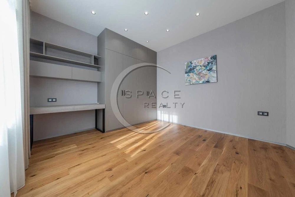 For sale 5-room apartment 204 m2 residential complex Novopecherski Lypky Dra street