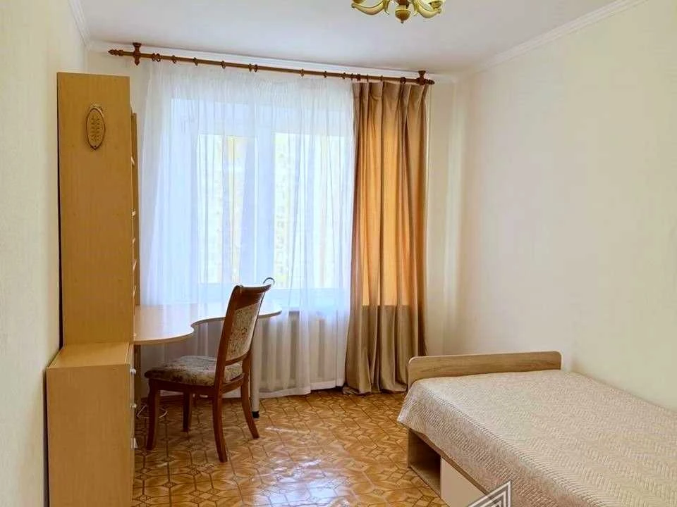 Apartment. Levka Luk'yanenko Street, Kyiv