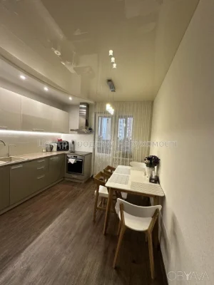 3-комнатная квартира, 81 квадратных метров