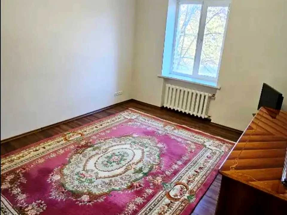 Apartment. Dnipro, Voskresenskaya st.