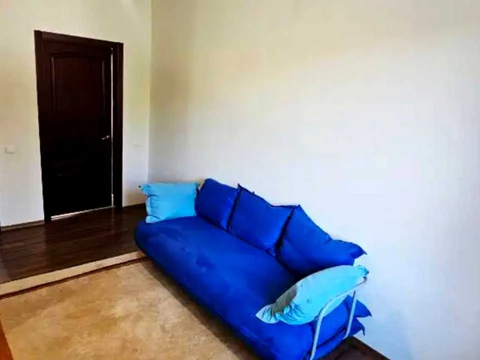 Apartment. Dnipro, Voskresenskaya st.