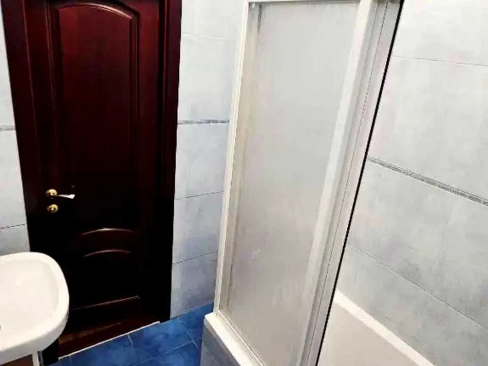 Apartment. Dnipro, Voskresenskaya st.