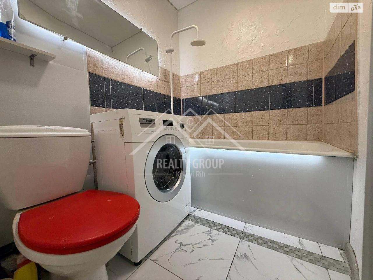 Long-Term Rental Apartment, Saksanovsky