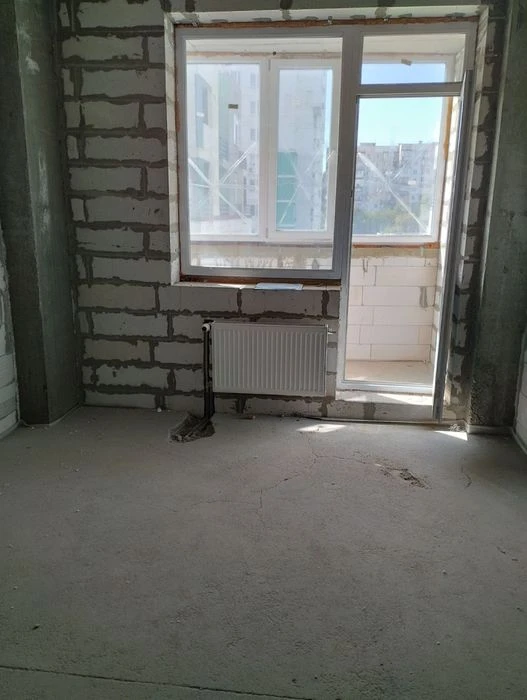 Продаем 1 комнатную на Бочарова в новом доме.