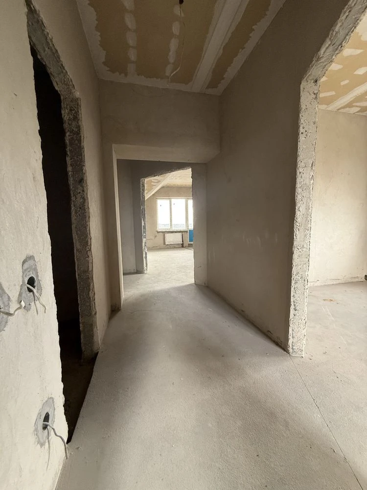 2-кімнатна квартира 80 м² | вул. Грушевського | Можливість розтермінування