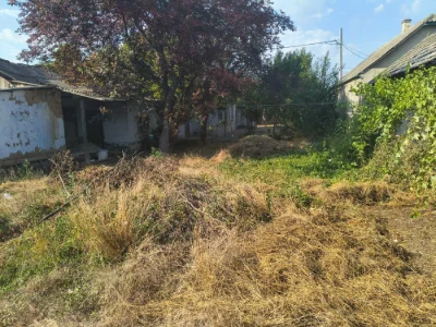 Продаж земельної ділянки 5 соток зі старою забудовою (без рі