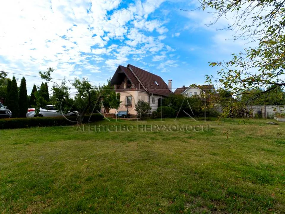House. Kyiv, Soborna