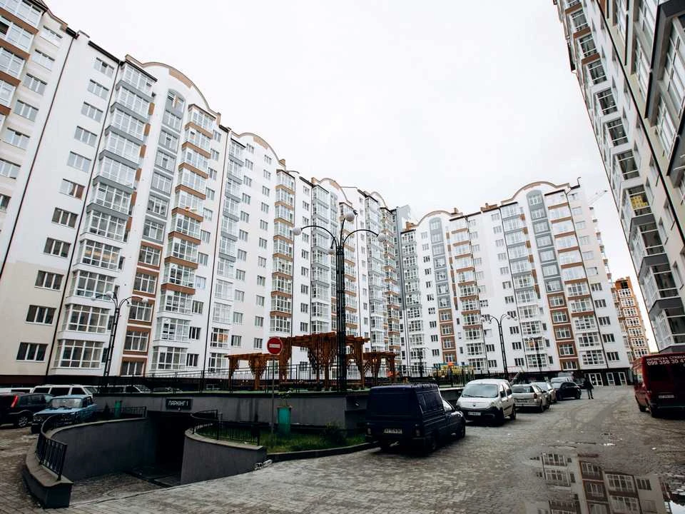 Квартира. Ивано-Франковск, Височана ул.