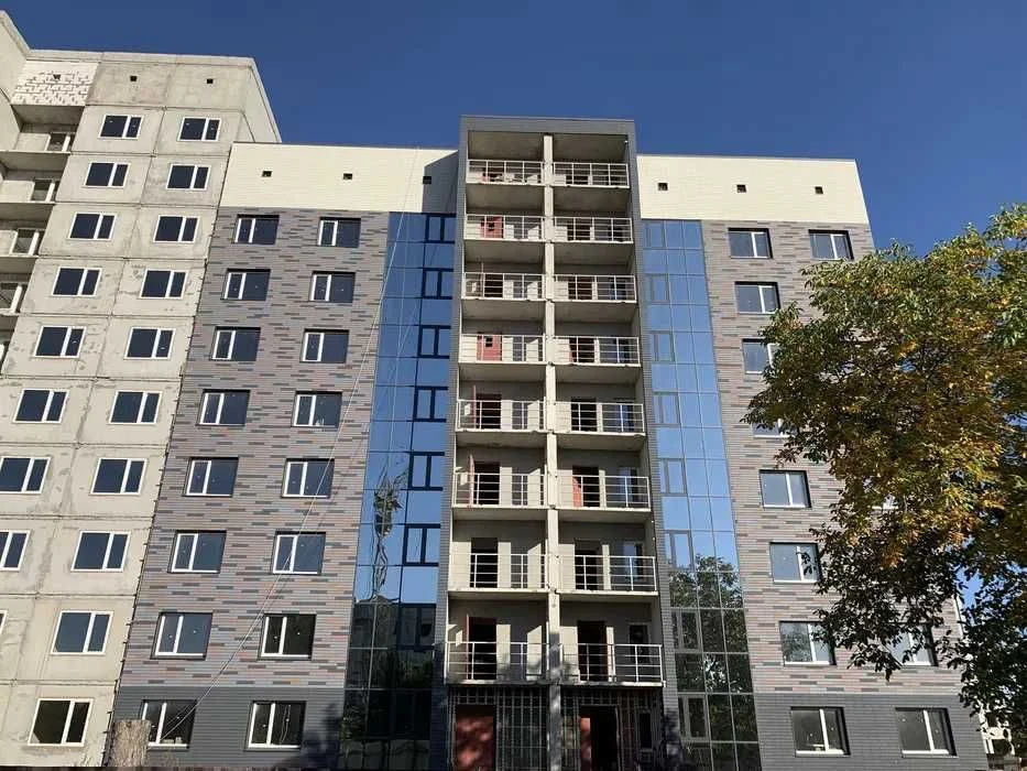 Новобудова. 3-кімнатна квартира. 80 кв.м. ЖК "Затишний". 33000$. Власник.