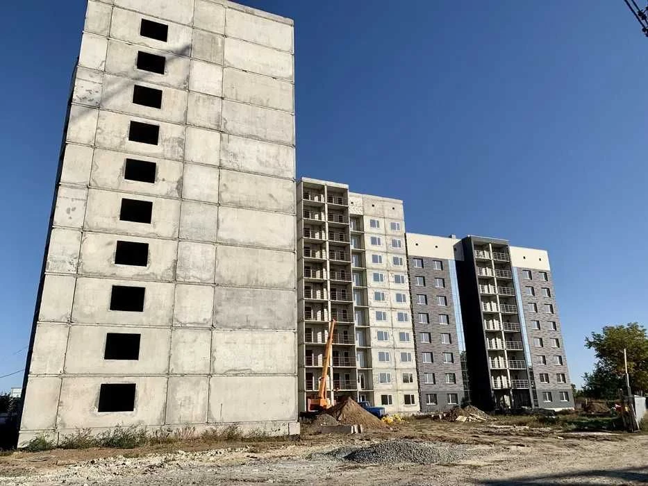 Новобудова. 3-кімнатна квартира. 80 кв.м. ЖК "Затишний". 33000$. Власник.