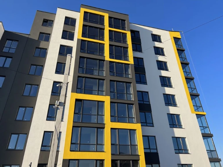 Sale of a 1-bedroom apartment in a new building from the developer