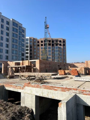 Sale of a 1-bedroom apartment in a new building from the developer