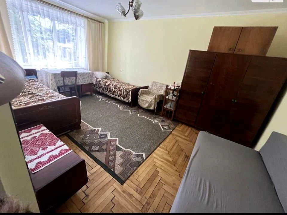 Apartment. Ternopil, Solnychnaya Street