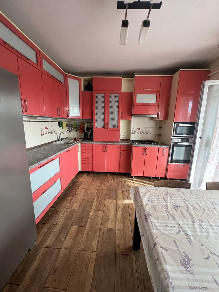 For Sale: Cozy House on Nakhimov Street