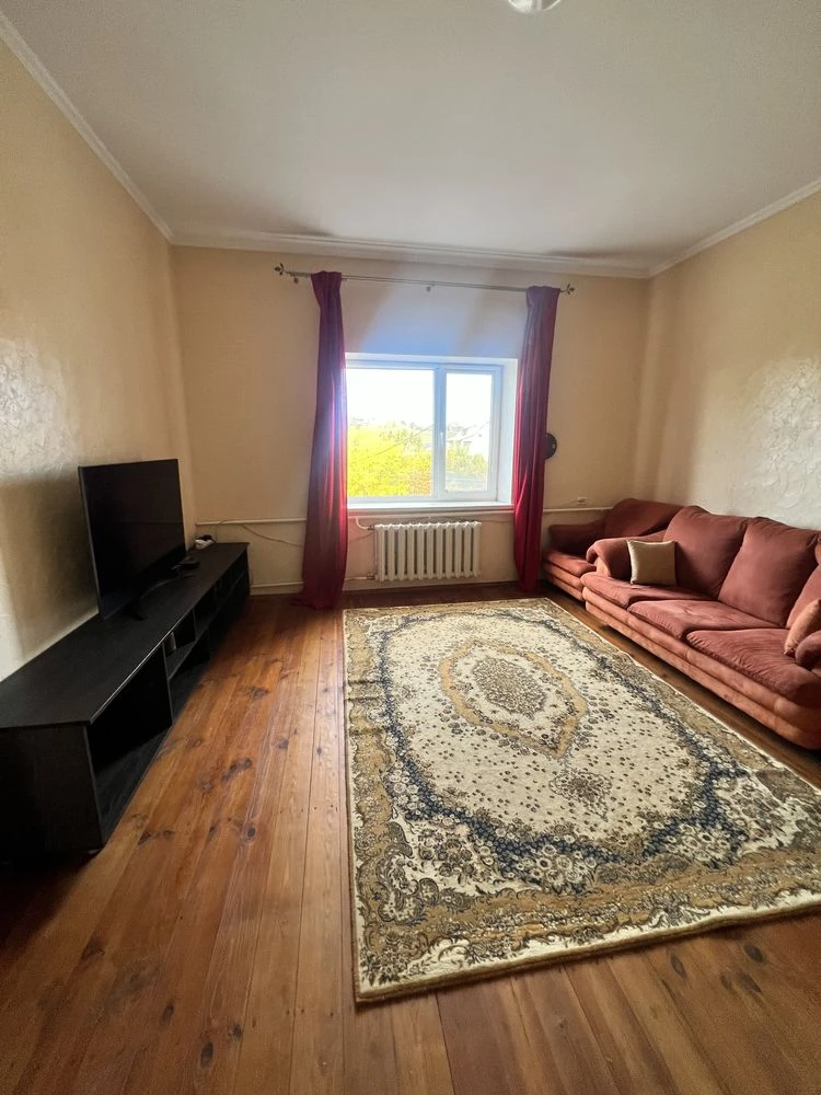 For Sale: Cozy House on Nakhimov Street