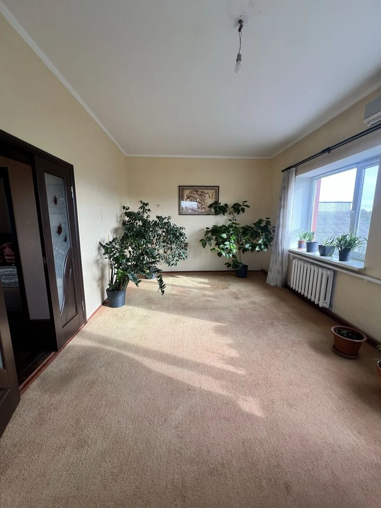 For Sale: Cozy House on Nakhimov Street