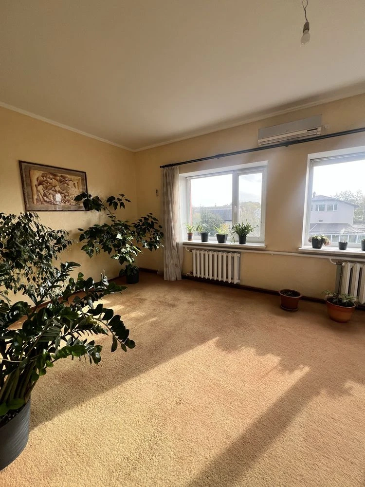 For Sale: Cozy House on Nakhimov Street