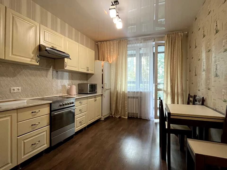 Apartment. Kyiv, Patriarch Mstyslav Sripnyka Street