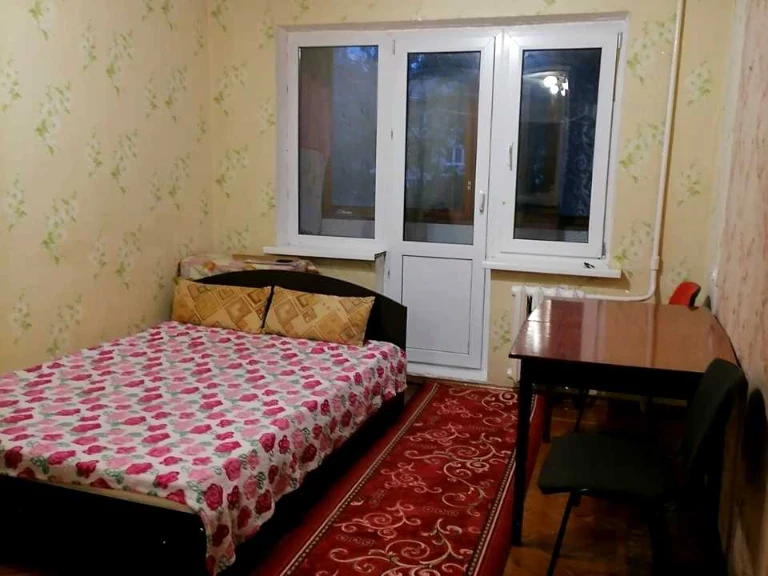 Apartment. Kyiv, Mriy Street