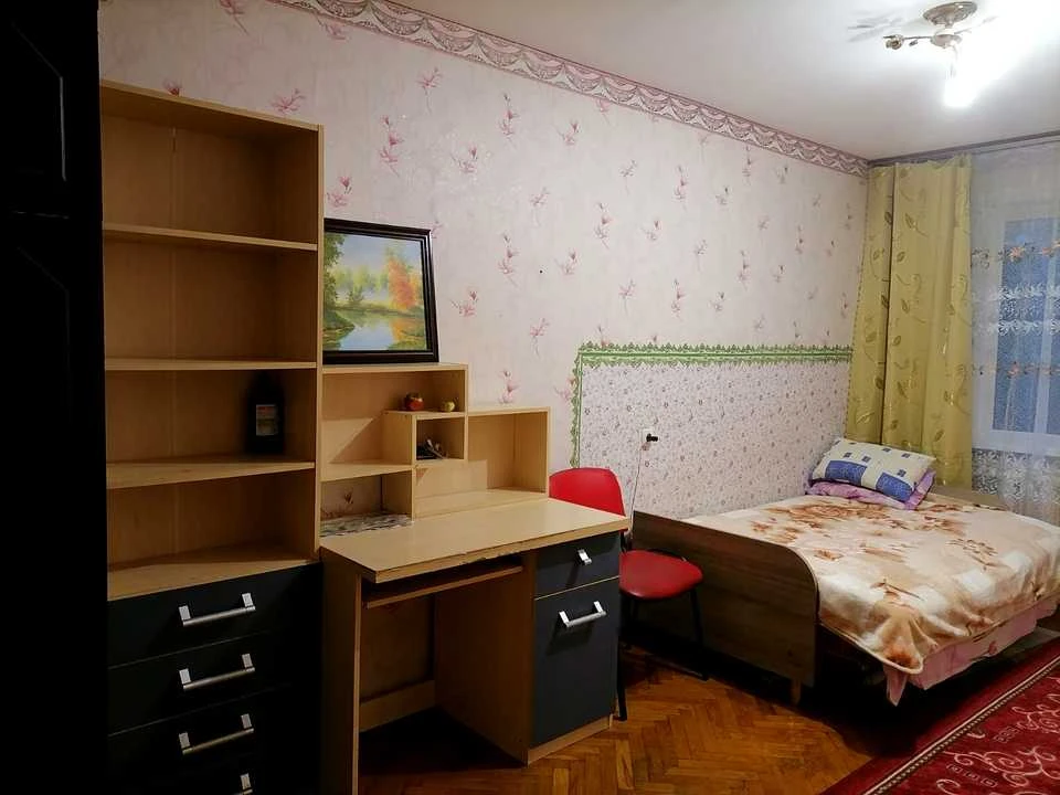 Квартира. Киев, улица Мрии