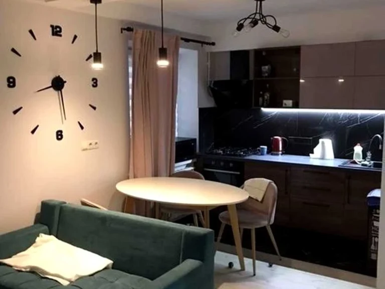 Apartment. Kyiv, Heroes of Azov Street