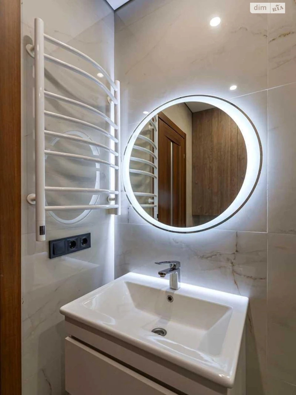 Long-Term Rental Apartment Lukyanivka