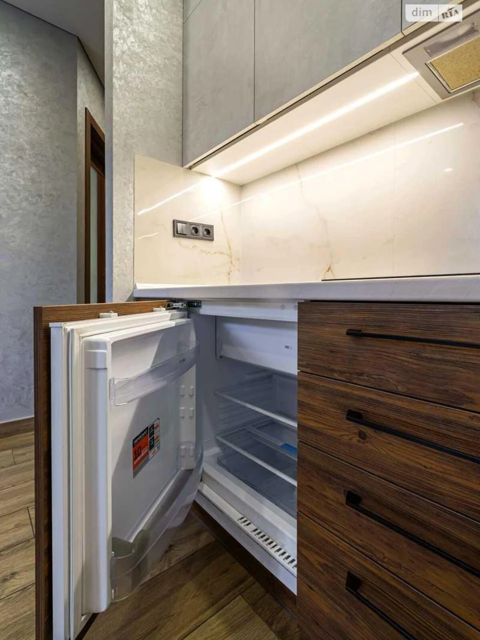 Long-Term Rental Apartment Lukyanivka