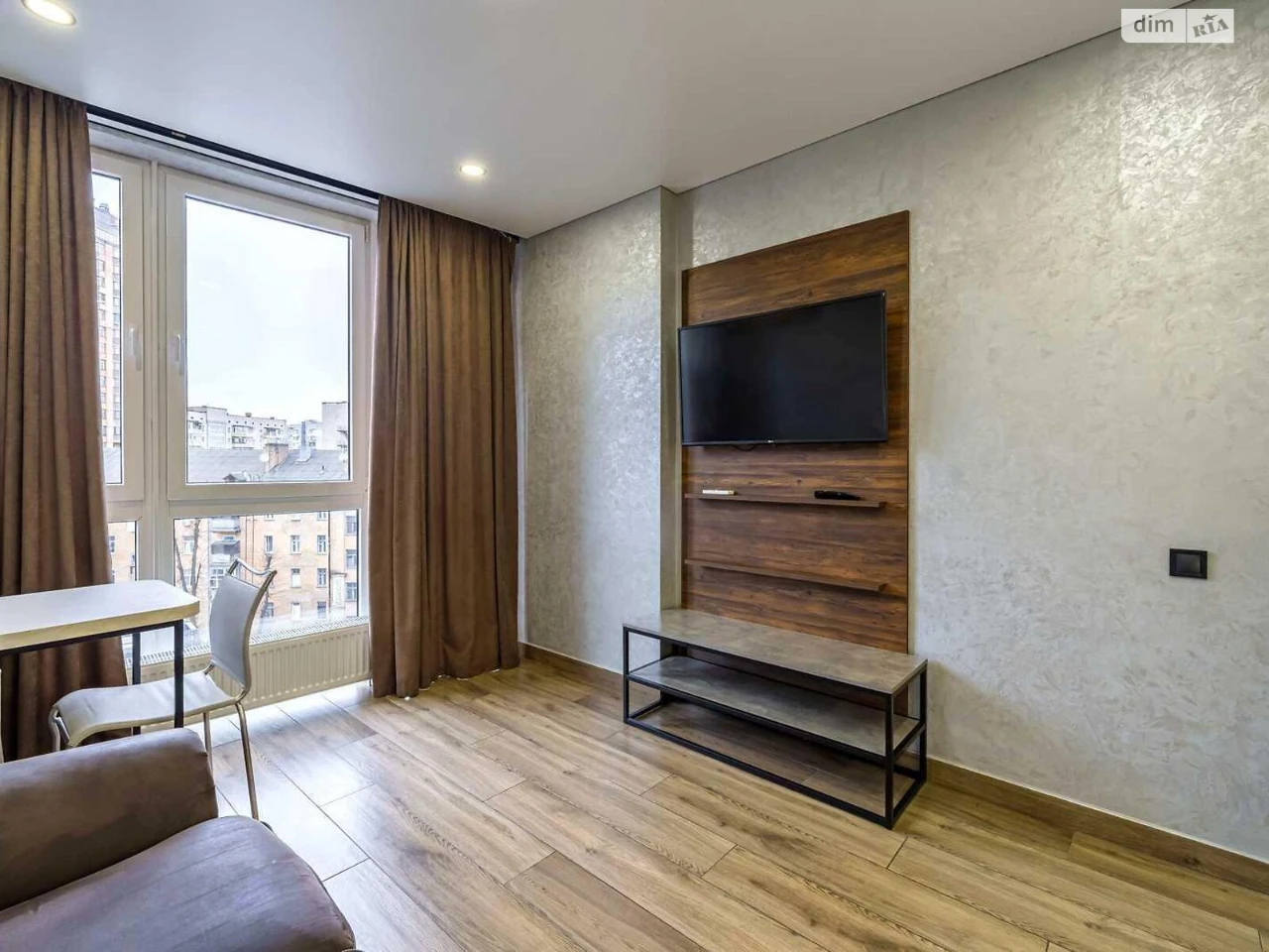 Long-Term Rental Apartment Lukyanivka