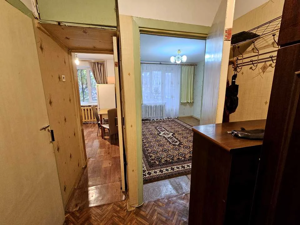 Apartment. Kyiv, Kazarmenna Street