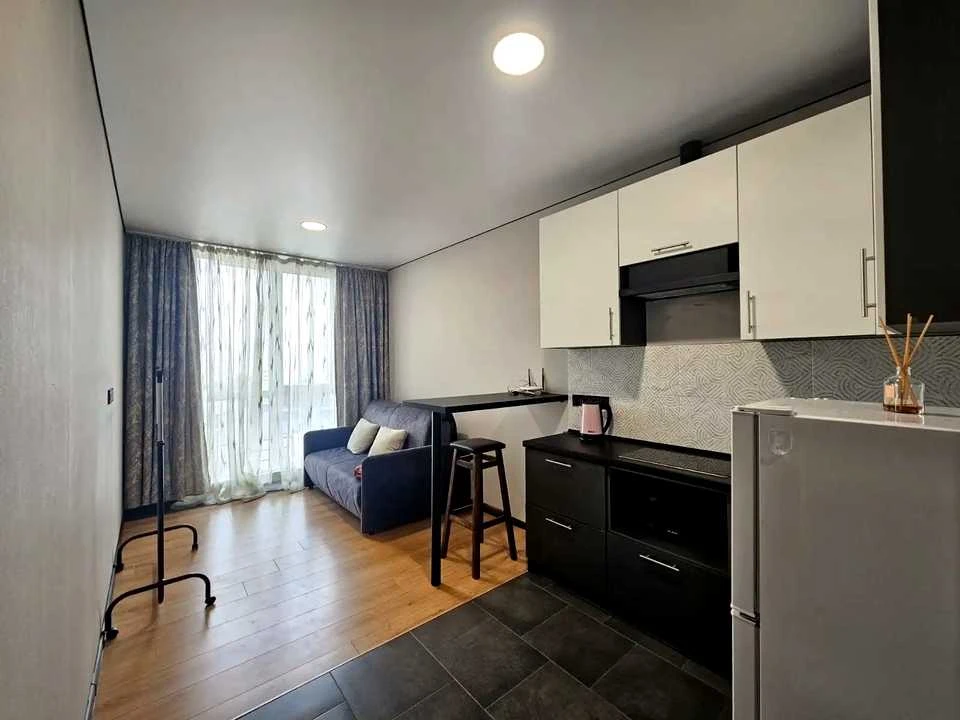 Apartment. Kam'yanska Street, Kyiv