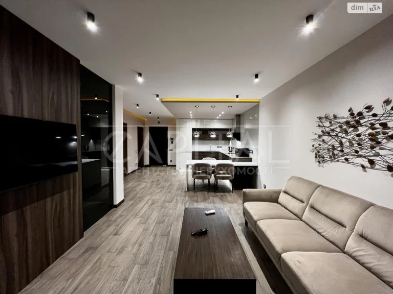Long-Term Rental: 2-Bedroom Apartment