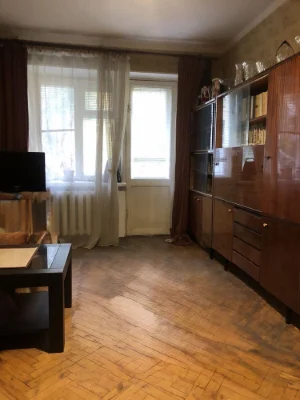 Sale of a 2-room apartment on вул. Kotsilovського (Mekhnikova) center