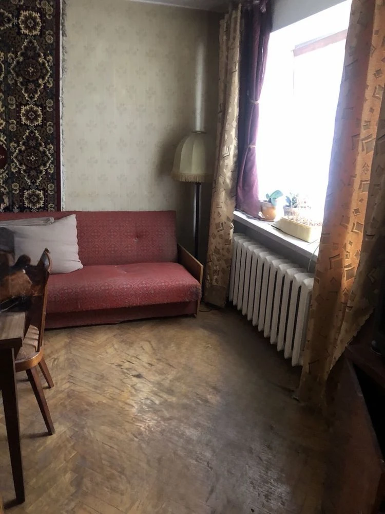 Sale of a 2-room apartment on вул. Kotsilovського (Mekhnikova) center