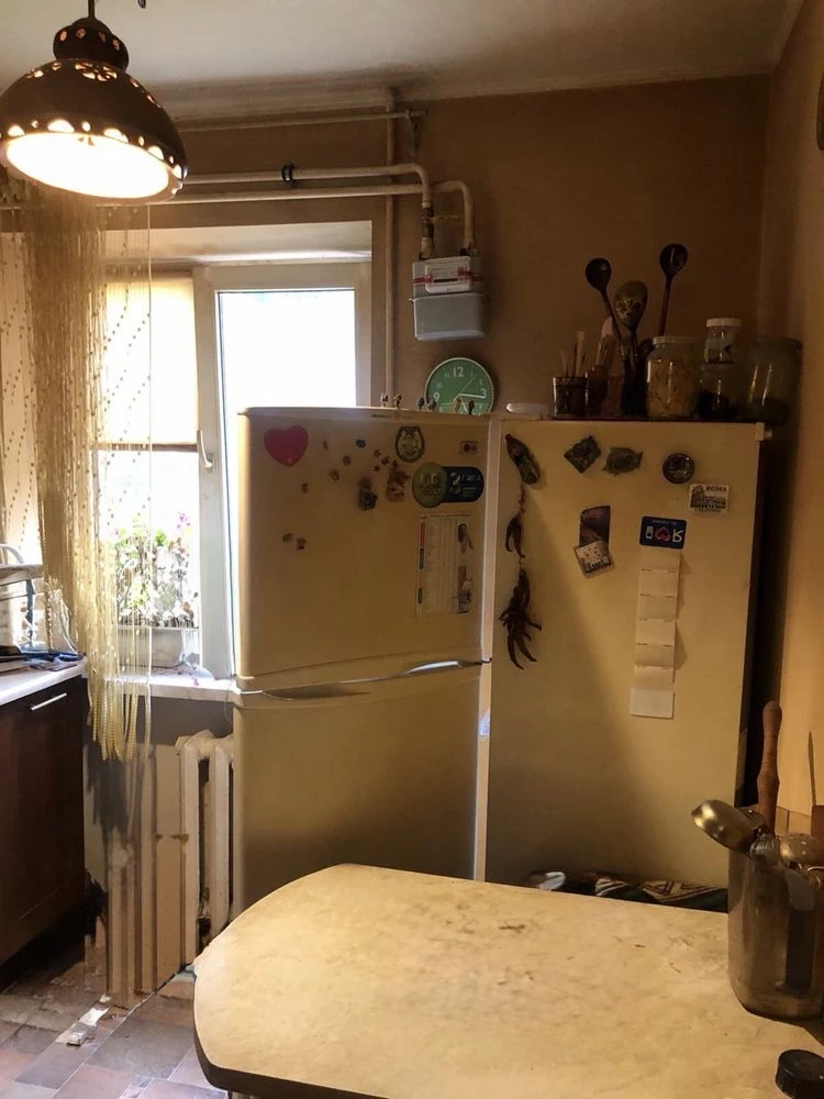 Sale of a 2-room apartment on вул. Kotsilovського (Mekhnikova) center