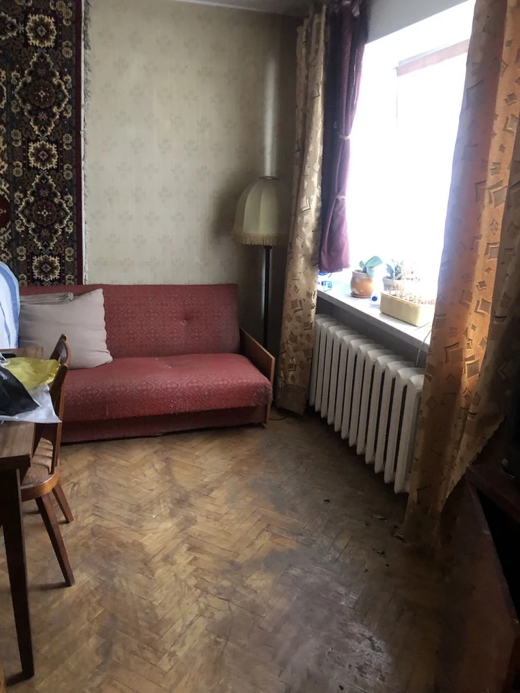 Sale of a 2-room apartment on вул. Kotsilovського (Mekhnikova) center